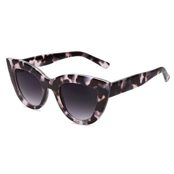 Large Cat Eye Sunglasses  - Picture 3 of 4